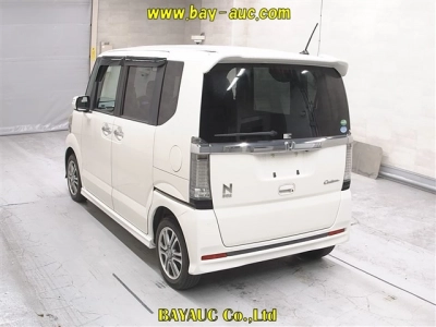HONDA N BOX CUSTOM