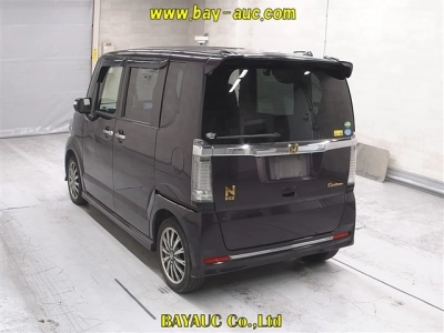HONDA N BOX CUSTOM
