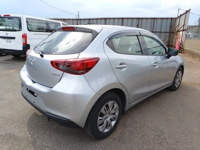 MAZDA MAZDA2