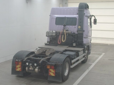 MITSUBISHI FUSO