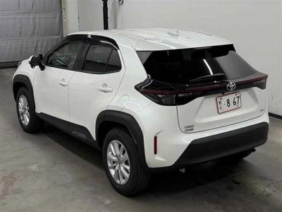 TOYOTA YARIS CROSS