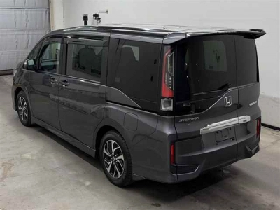 HONDA STEPWGN SPADA