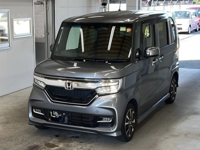 HONDA N BOX CUSTOM