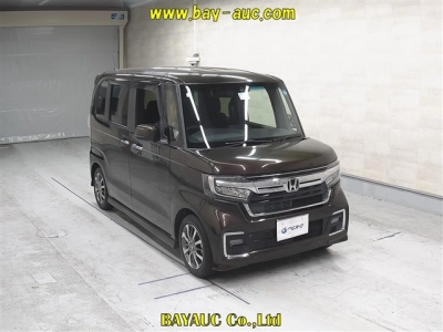 HONDA N BOX CUSTOM