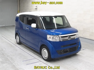 HONDA N-BOX SLASH