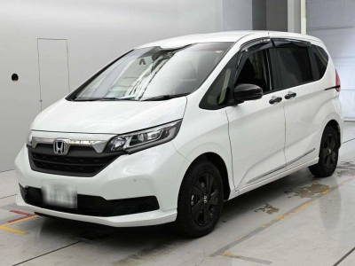 HONDA FREED HYBRID