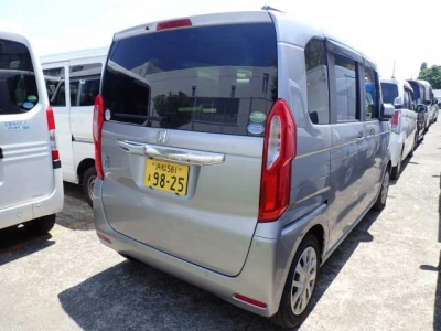 HONDA N BOX