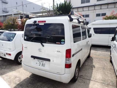 TOYOTA TOWN ACE VAN