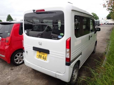 HONDA N-VAN