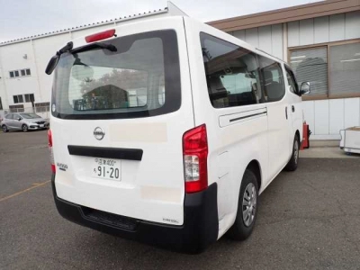 NISSAN NV350 CARAVAN