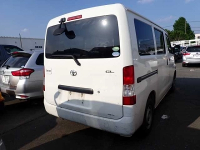 TOYOTA TOWN ACE VAN