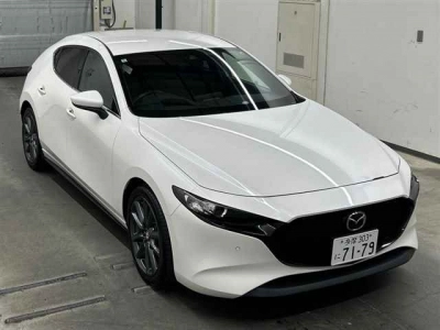 MAZDA MAZDA3