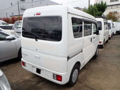 MITSUBISHI MINICAB