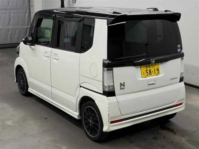 HONDA N BOX CUSTOM