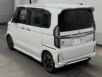 HONDA N BOX CUSTOM