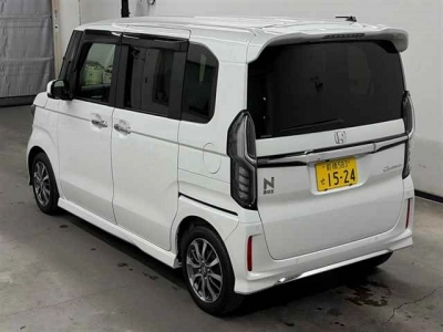 HONDA N BOX CUSTOM