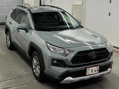 TOYOTA RAV4
