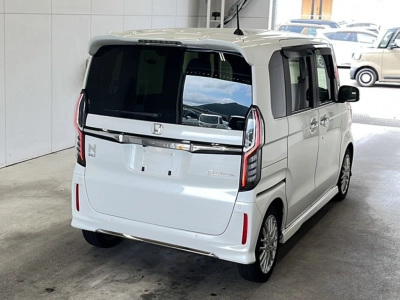 HONDA N BOX CUSTOM