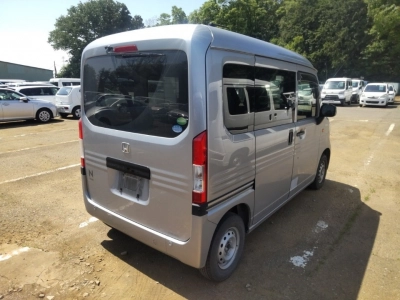 HONDA N-VAN