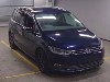 VOLKSWAGEN GOLF TOURAN