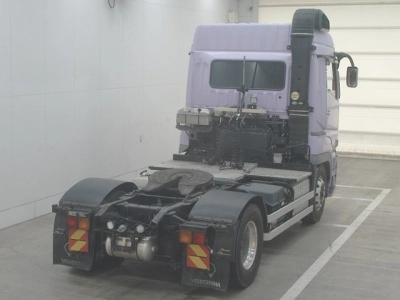 MITSUBISHI FUSO