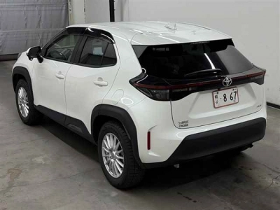 TOYOTA YARIS CROSS