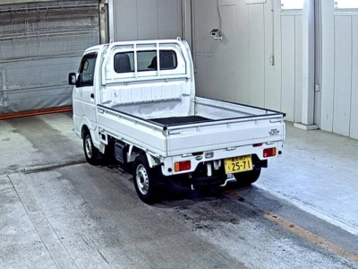 MAZDA SCRUM TRUCK