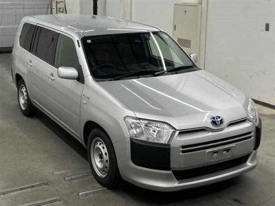 TOYOTA SUCCEED VAN