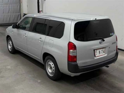 TOYOTA SUCCEED VAN