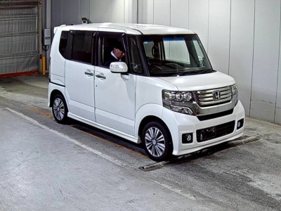 HONDA N BOX CUSTOM