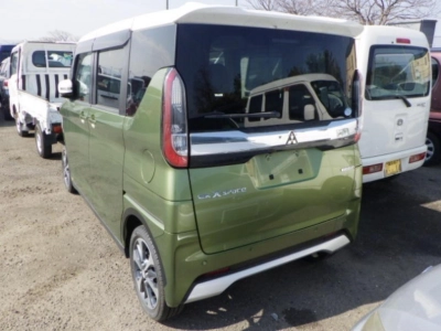 MITSUBISHI EK X SPACE