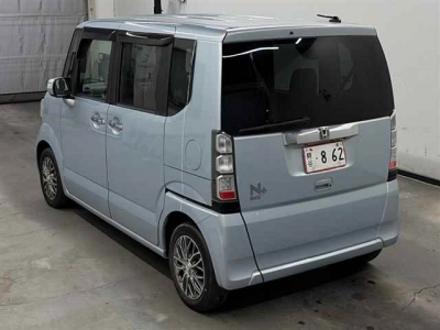HONDA N BOX +