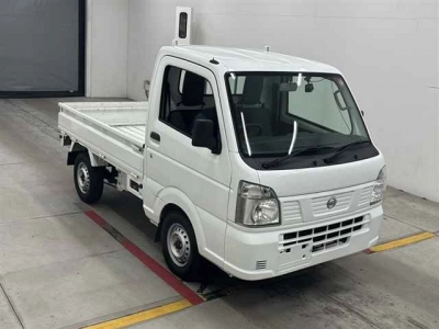 NISSAN NT100 CLIPPER