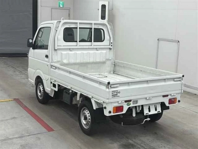 NISSAN NT100 CLIPPER
