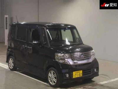 HONDA N BOX CUSTOM