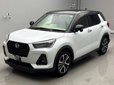 DAIHATSU ROCKY