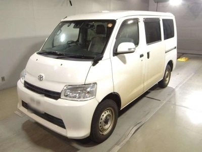 TOYOTA TOWN ACE VAN