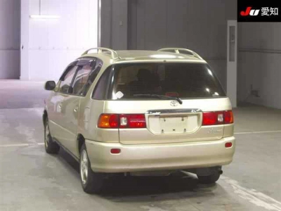 TOYOTA IPSUM