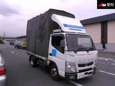 MITSUBISHI CANTER