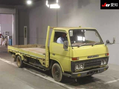 TOYOTA DYNA TRUCK