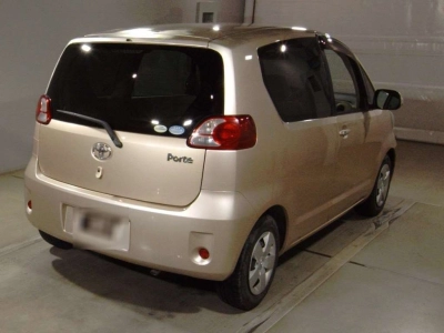 TOYOTA PORTE