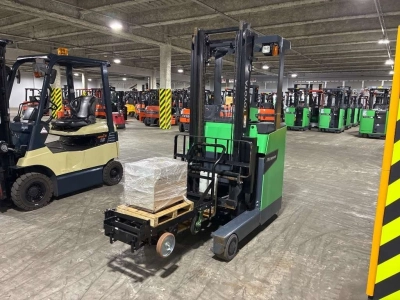 TOYOTA  FORKLIFT 