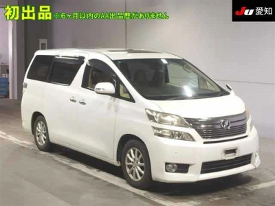 TOYOTA VELLFIRE