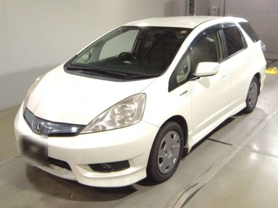 HONDA FIT SHUTTLE HYBRID
