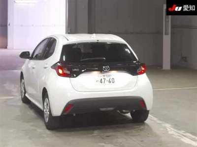 TOYOTA YARIS