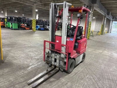 TOYOTA  FORKLIFT 
