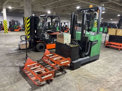 TOYOTA  FORKLIFT 