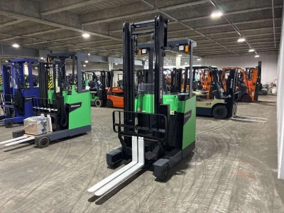 TOYOTA  FORKLIFT 