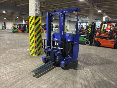TOYOTA  FORKLIFT 