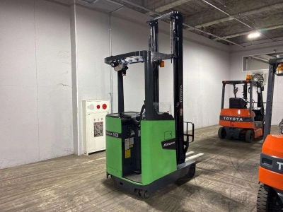 TOYOTA  FORKLIFT 